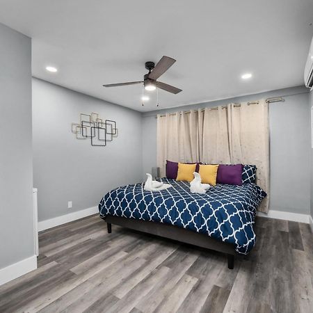 Modern 2Br City Center Getaway With Free Park Houston Exterior foto